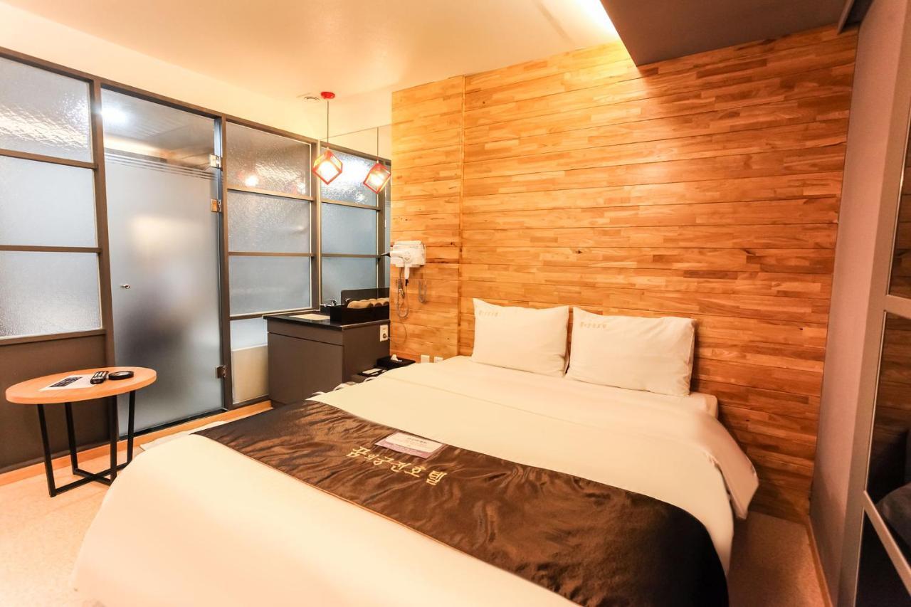 Dream Castle Motel Incheon Bagian luar foto